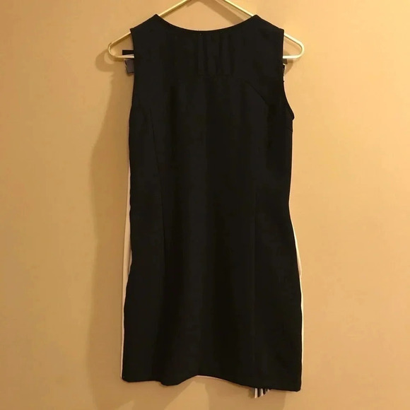 Esley Cream and Black Colorblock Shift Dress Small - Picture 6 of 8